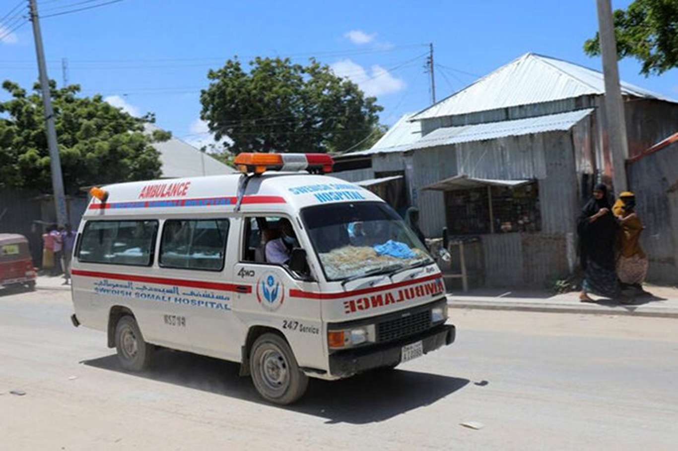 2 intelligence officers killed in a suicide attack in Somalia